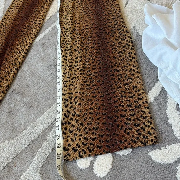 2 piece Lounge Set 🐆 - Picture 7 of 7